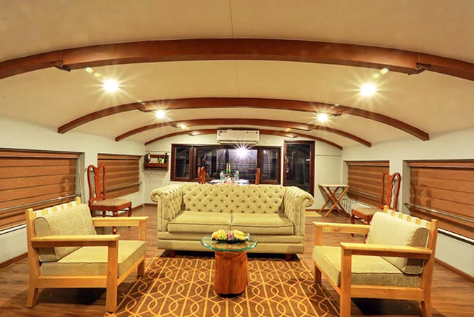 super luxury houseboat
